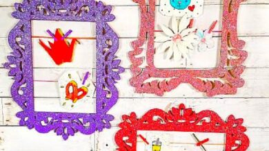 Diy glitter photo frames