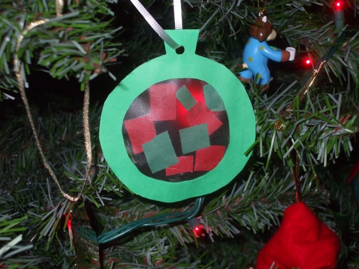 Stained glass tumbling block ornaments